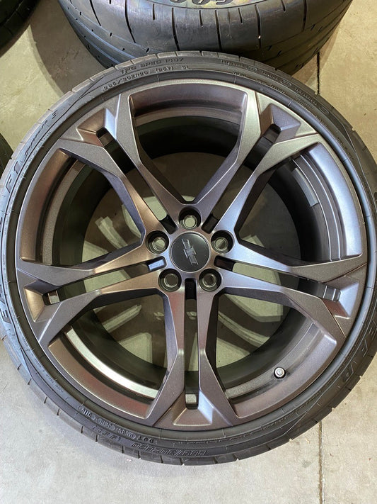 Genuine Chevrolet Camaro SS 1LE 20” Wheel & Tire Set